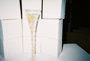 Champagne (gold)